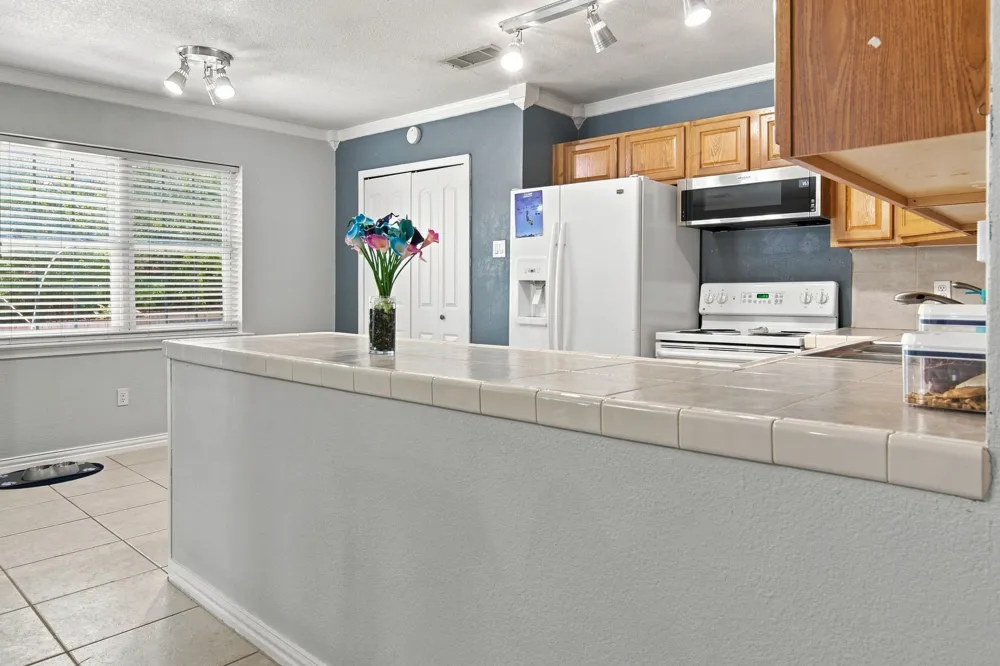 2420 Timberlake Drive Irving, TX 75062