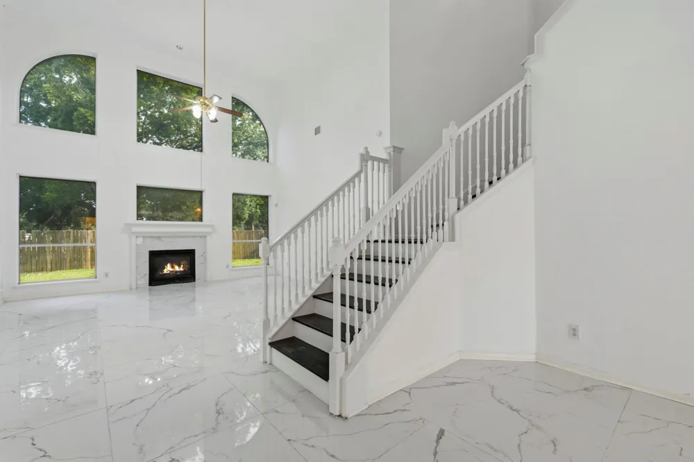 12415 Maily Meadowlane Sugar Land, TX 77478
