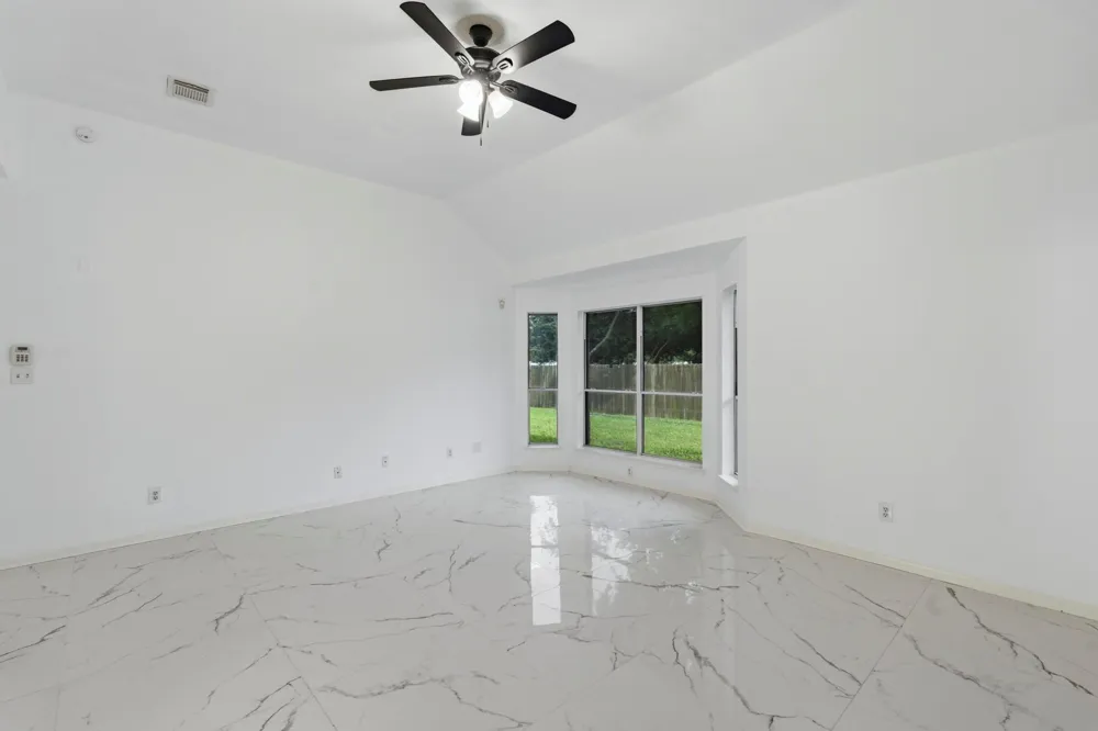 12415 Maily Meadowlane Sugar Land, TX 77478