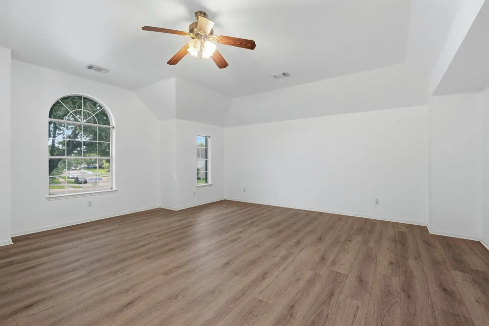 12415 Maily Meadowlane Sugar Land, TX 77478