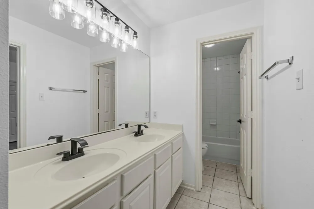 12415 Maily Meadowlane Sugar Land, TX 77478