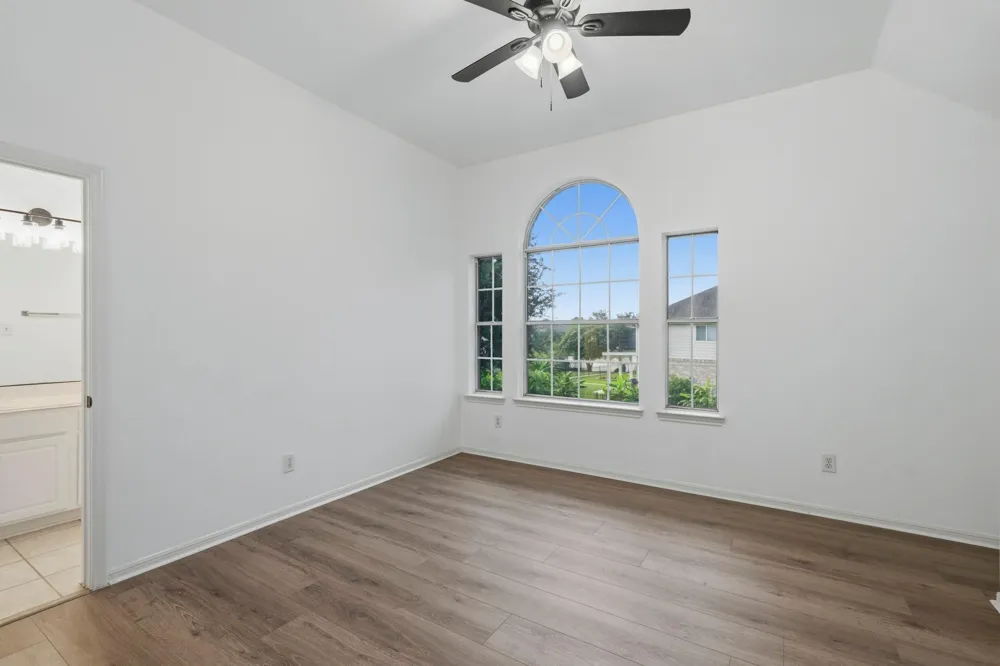 12415 Maily Meadowlane Sugar Land, TX 77478