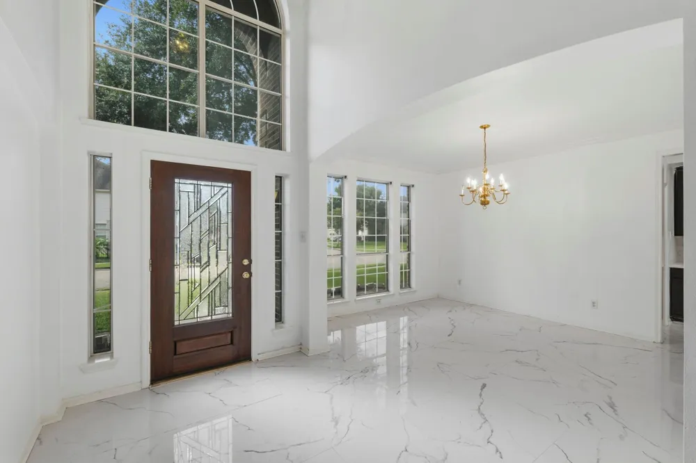 12415 Maily Meadowlane Sugar Land, TX 77478