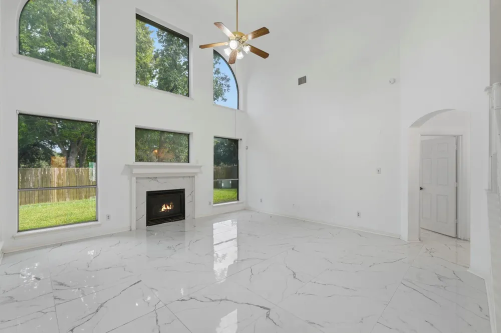 12415 Maily Meadowlane Sugar Land, TX 77478