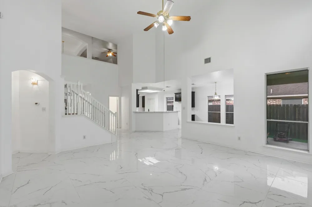 12415 Maily Meadowlane Sugar Land, TX 77478