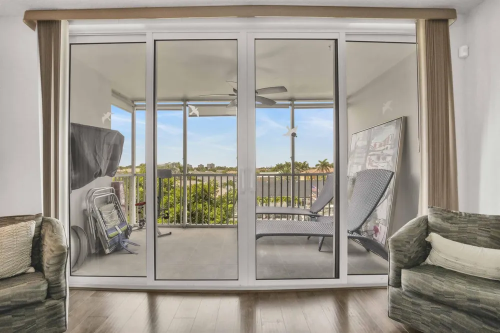 3000 NE 48TH COURT #402 Lighthouse Point, FL 33064