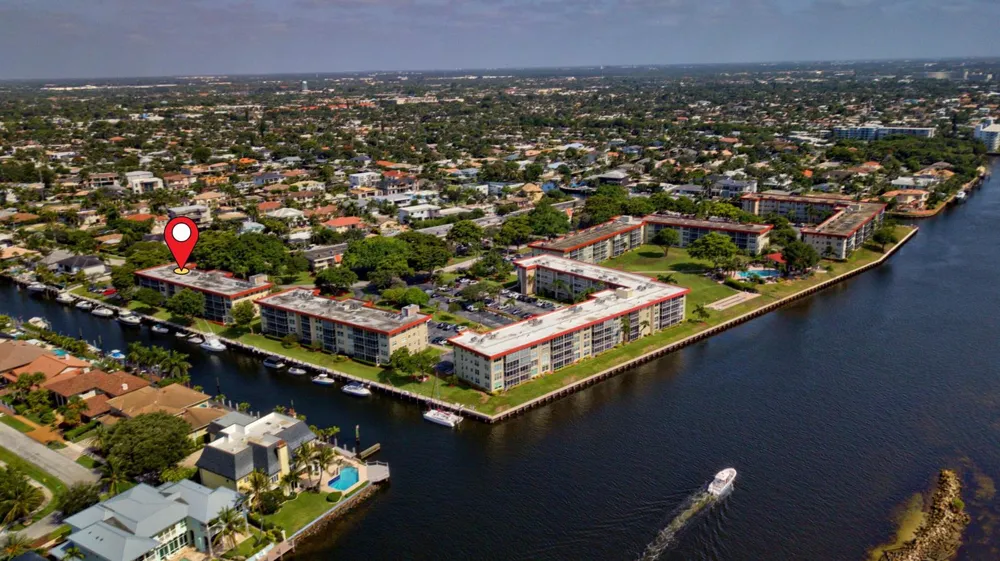 3000 NE 48TH COURT #402 Lighthouse Point, FL 33064