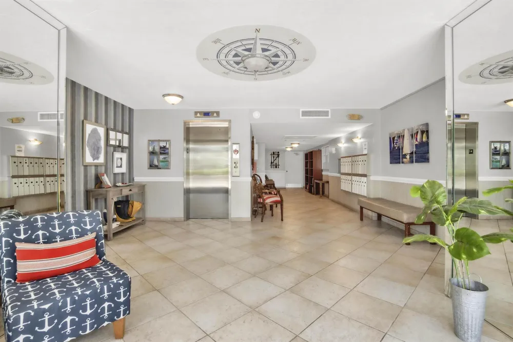3000 NE 48TH COURT #402 Lighthouse Point, FL 33064