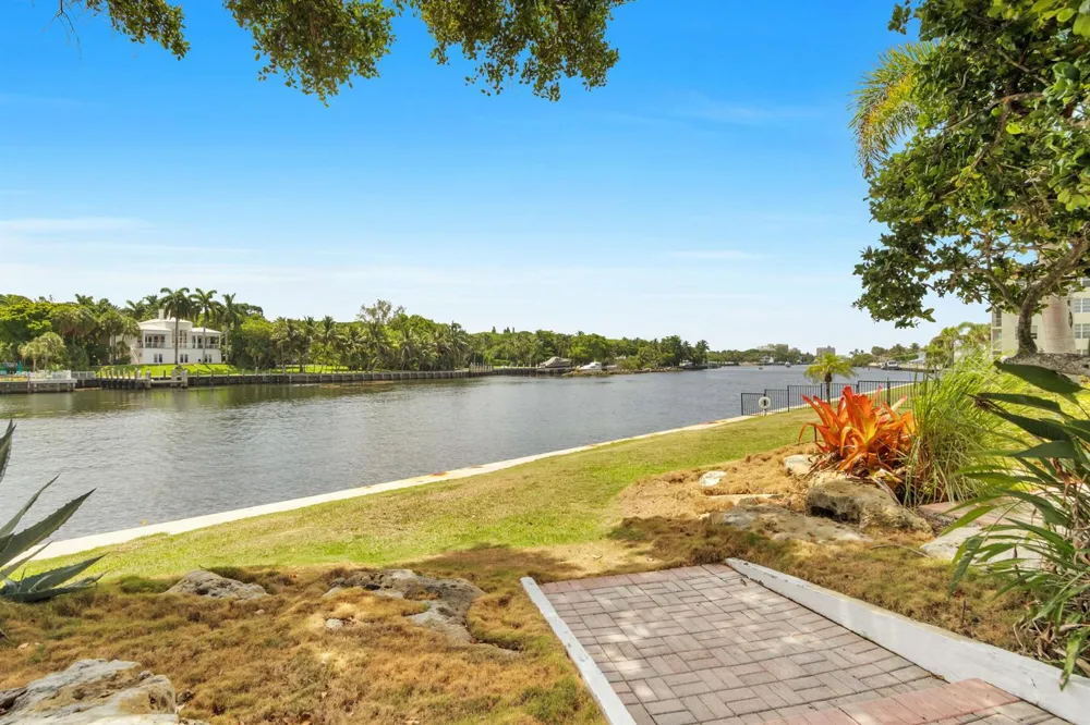 3000 NE 48TH COURT #402 Lighthouse Point, FL 33064