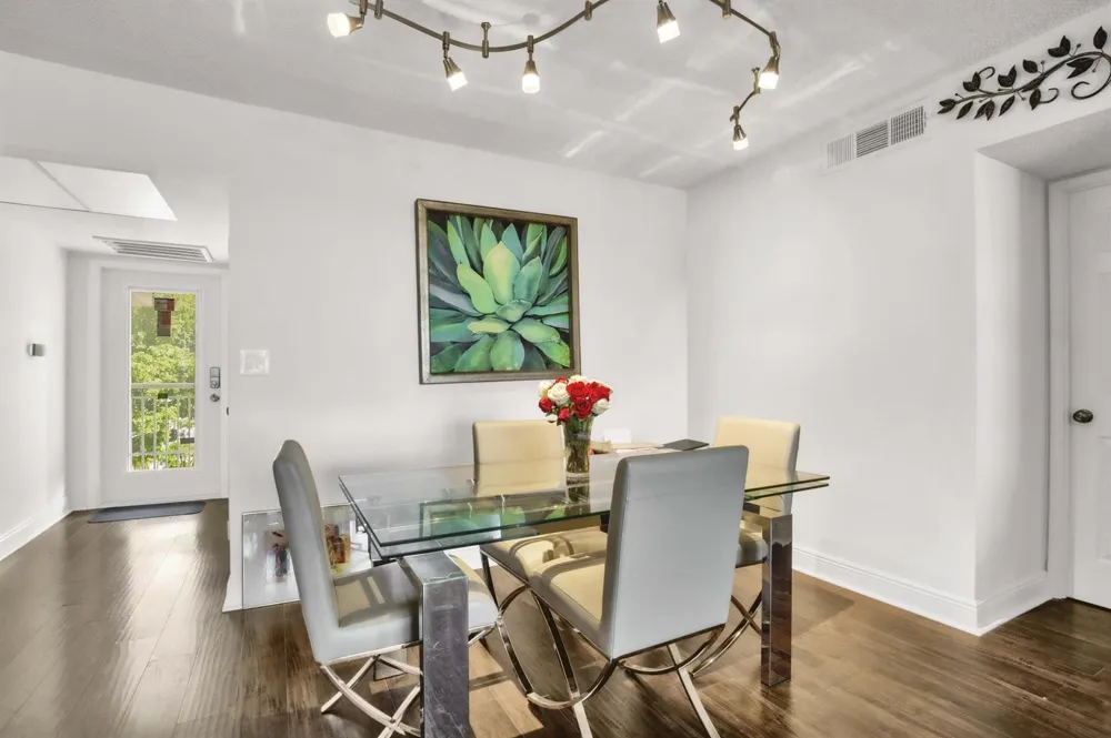 3000 NE 48TH COURT #402 Lighthouse Point, FL 33064