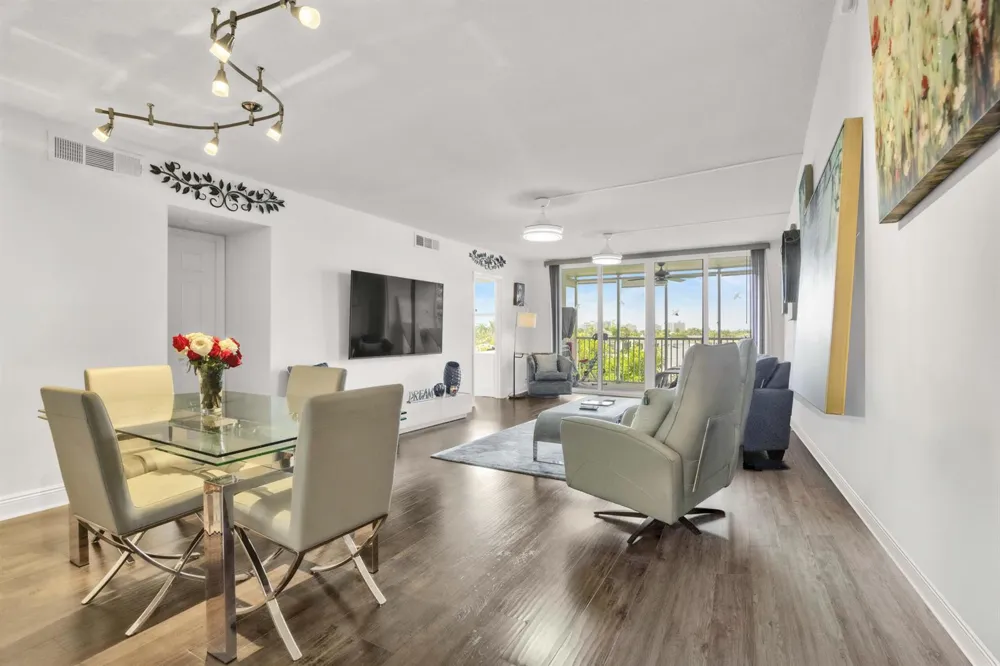 3000 NE 48TH COURT #402 Lighthouse Point, FL 33064