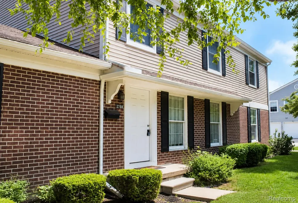 2708 Glenbridge Court Ann Arbor City, MI 48104