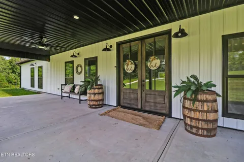 2175 N Lick Creek Rd