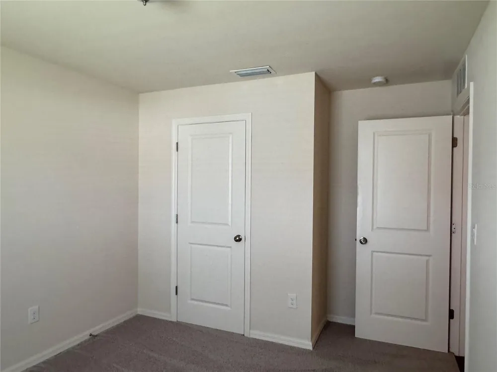 1271 S MCDUFF STREET North Port, FL 34288