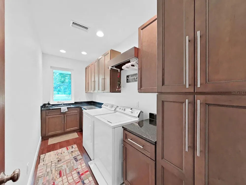 1729 FATS LANE Seffner, FL 33584