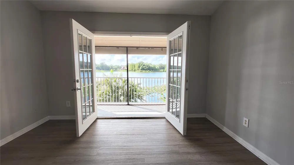 145 PEARL LAKE CAUSEWAY #204 Altamonte Springs, FL 32714
