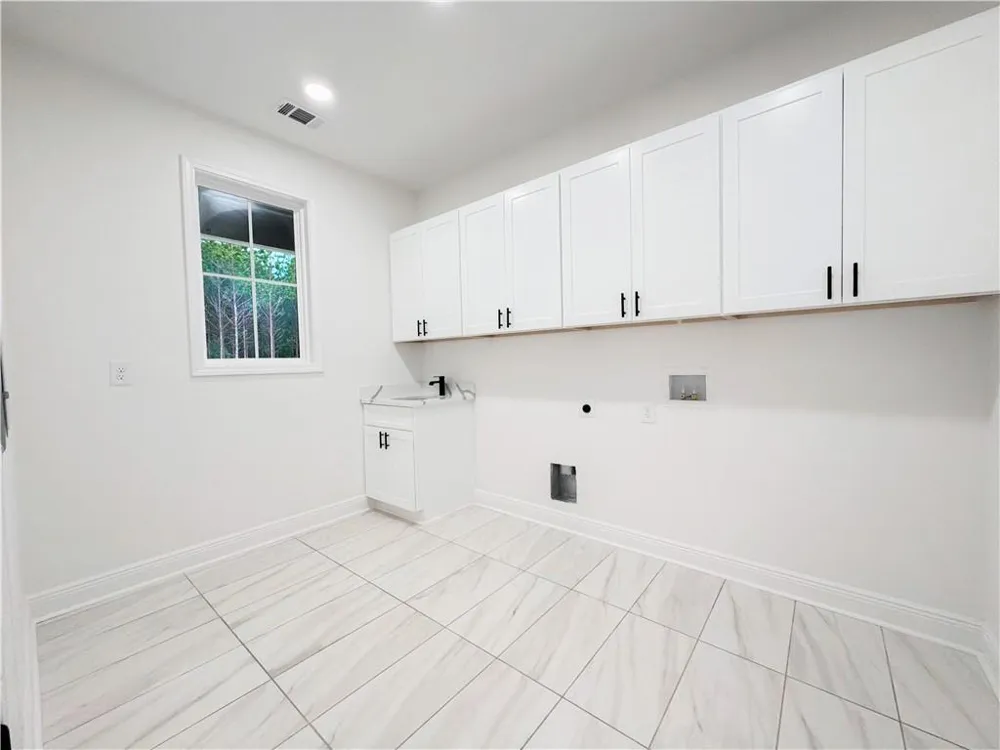 357 Bagley Road Forsyth, GA 31029