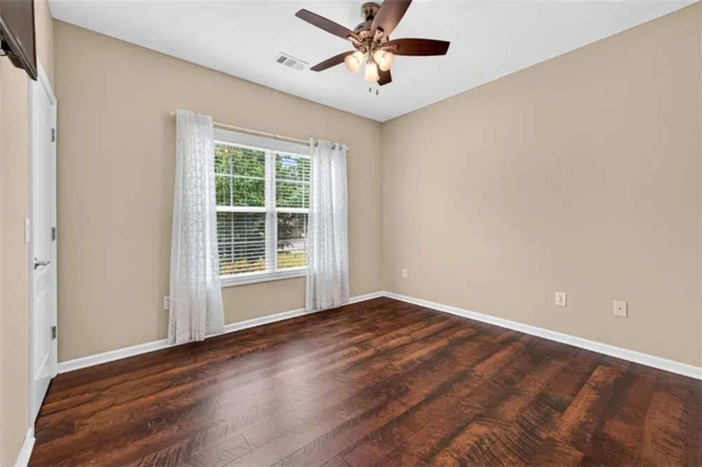 305 Victory Circle Commerce, GA 30529