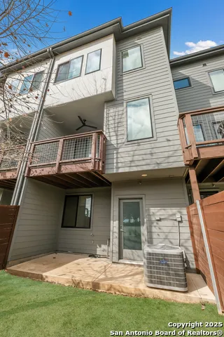 102 Tendick #UNIT 802 San Antonio, TX 78209
