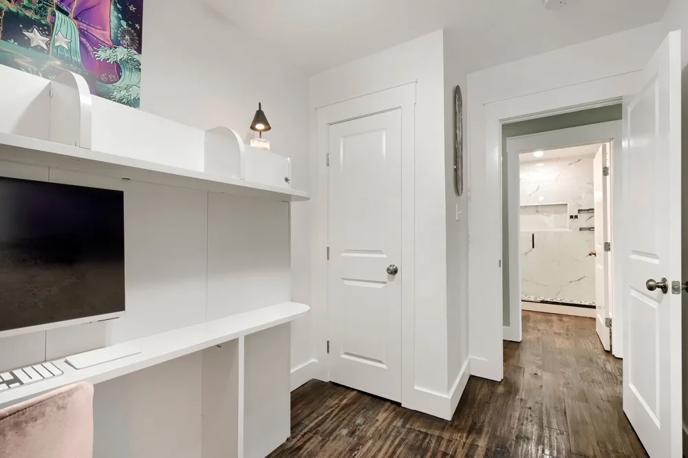 818 Windomere Avenue Dallas, TX 75208