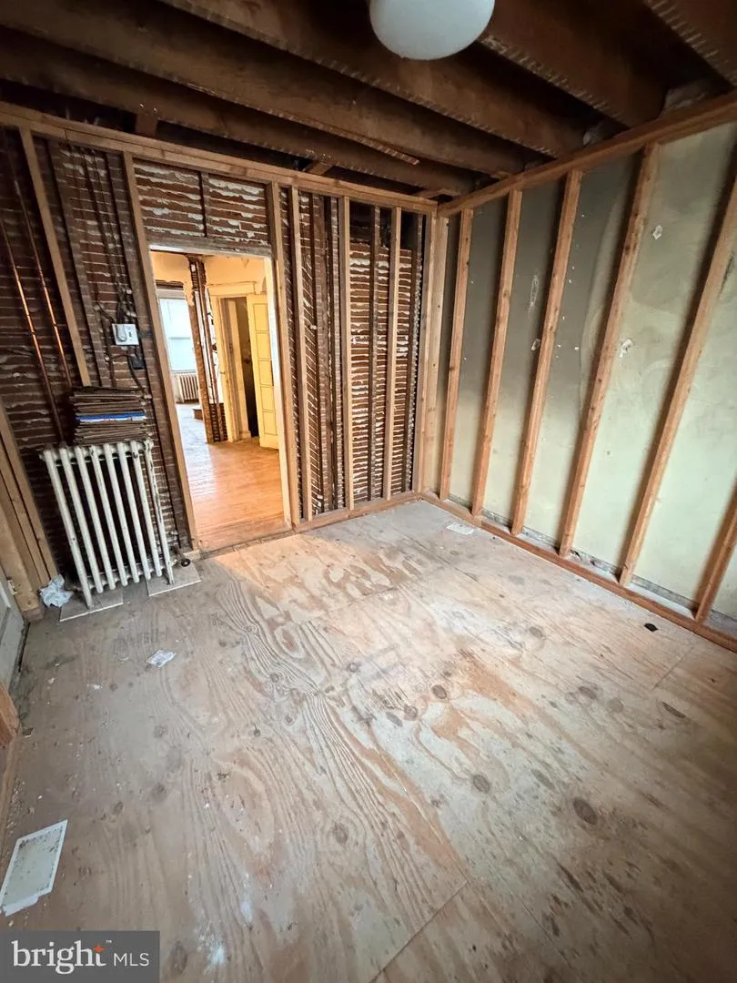 6233 BOUVIER STREET Philadelphia, PA 19141
