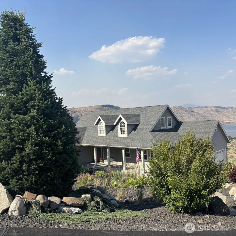 45720 Geostar Drive Grand Coulee, WA 99133
