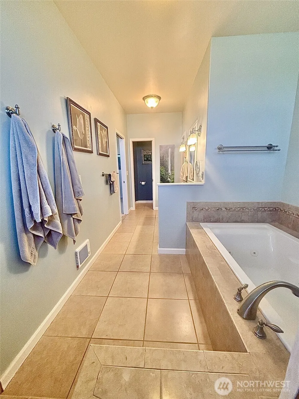 45720 Geostar Drive Grand Coulee, WA 99133