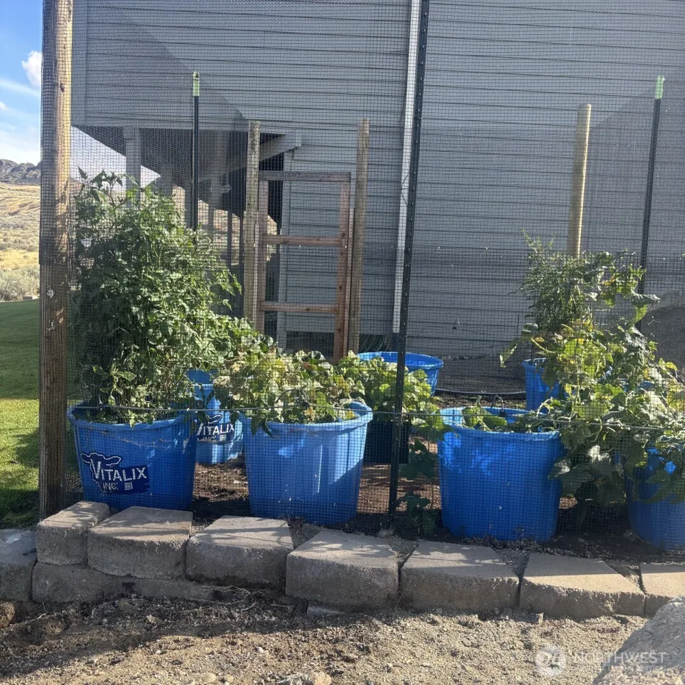 45720 Geostar Drive Grand Coulee, WA 99133