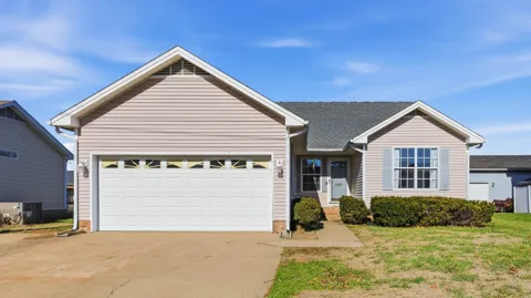 205 Sheridan Cir