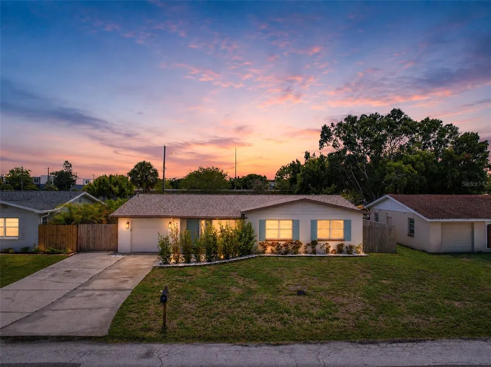 4416 W BAY COURT AVENUE Tampa, FL 33611