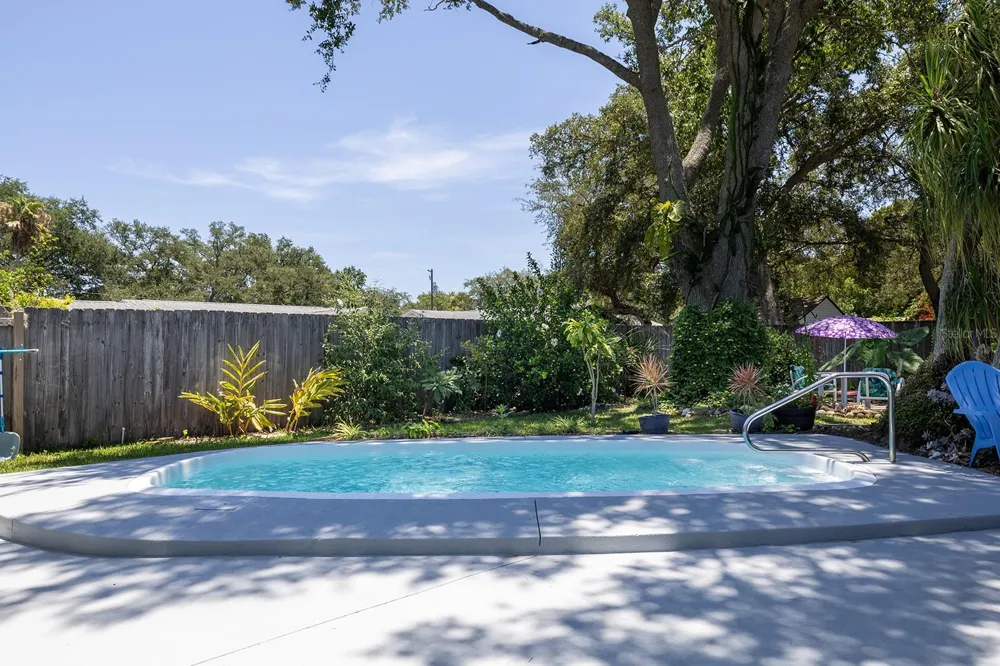 2553 NORDMAN AVENUE New Smyrna Beach, FL 32168
