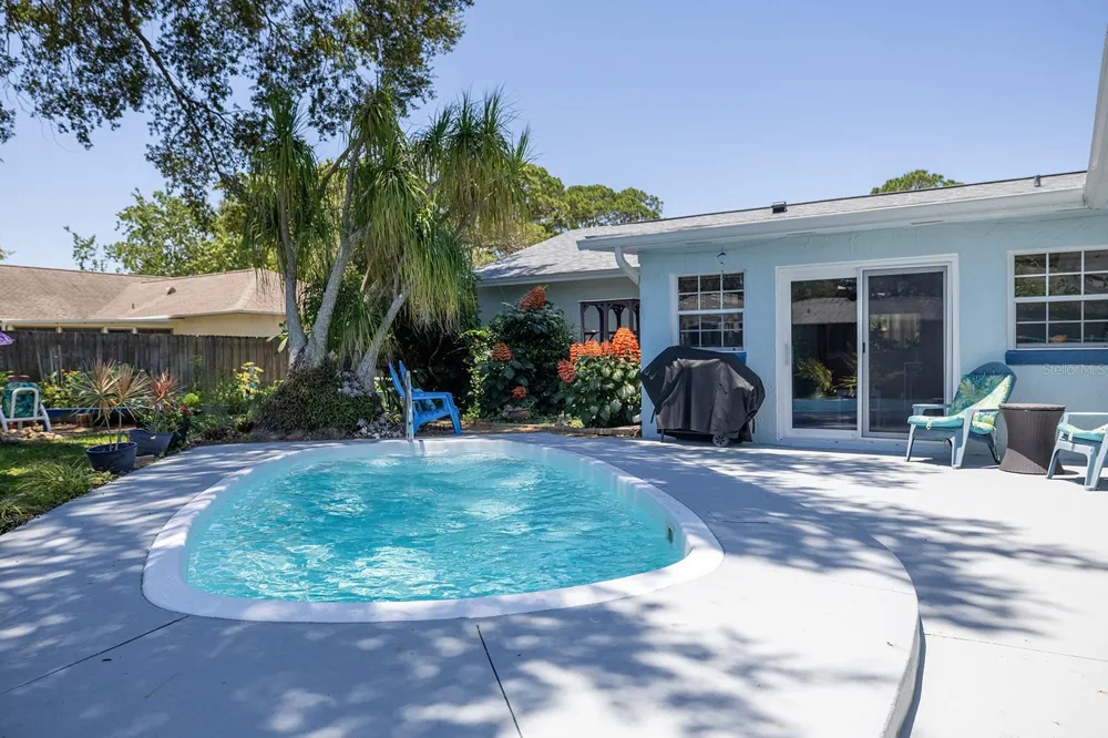 2553 NORDMAN AVENUE New Smyrna Beach, FL 32168