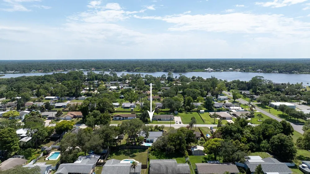 2553 NORDMAN AVENUE New Smyrna Beach, FL 32168