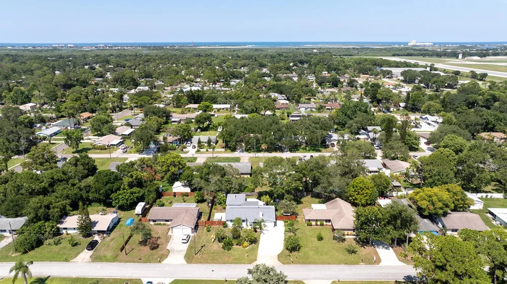 2553 NORDMAN AVENUE New Smyrna Beach, FL 32168