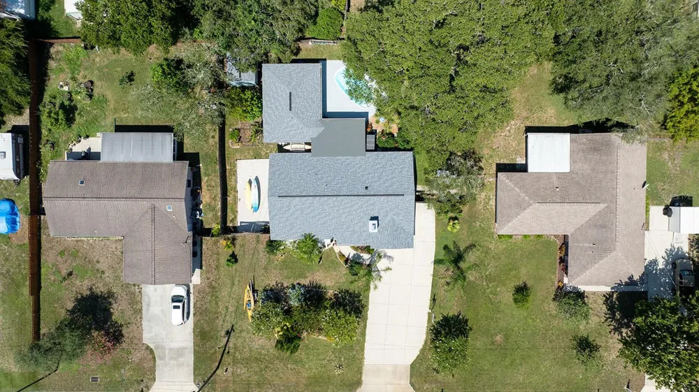 2553 NORDMAN AVENUE New Smyrna Beach, FL 32168