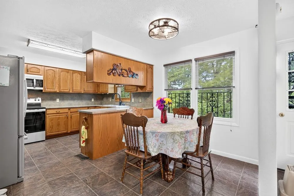 1738 Heathrow Dr Cookeville, TN 38506