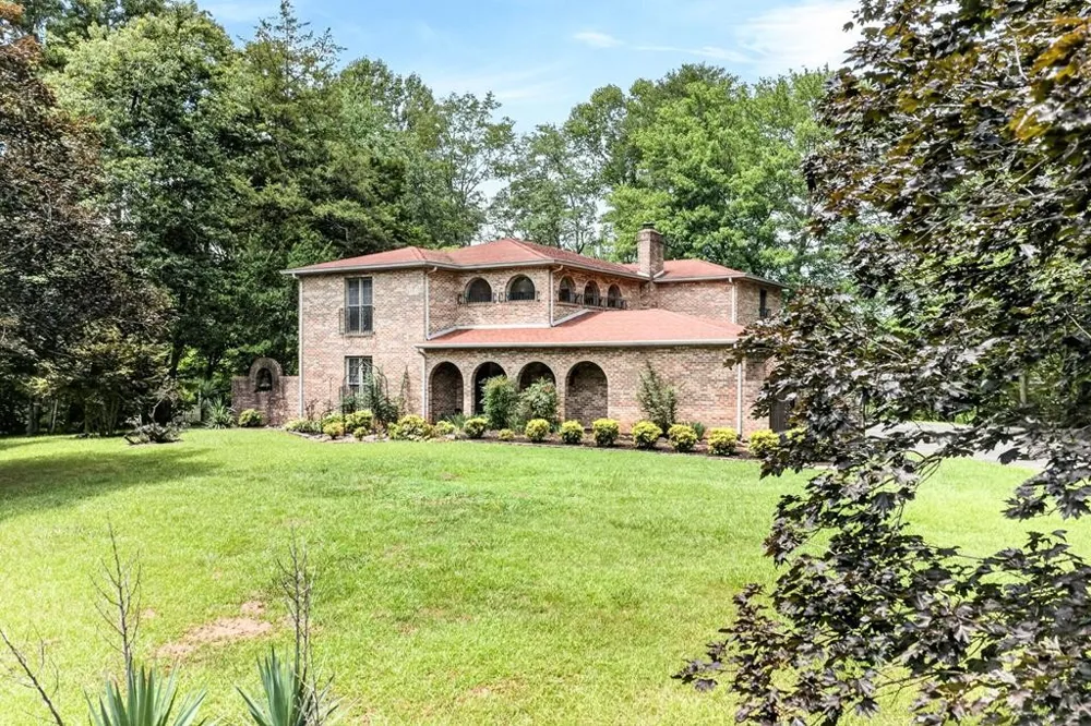 1738 Heathrow Dr Cookeville, TN 38506