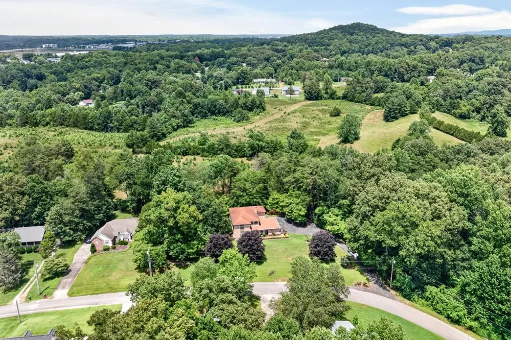 1738 Heathrow Dr Cookeville, TN 38506
