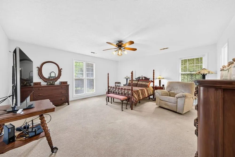 1738 Heathrow Dr Cookeville, TN 38506