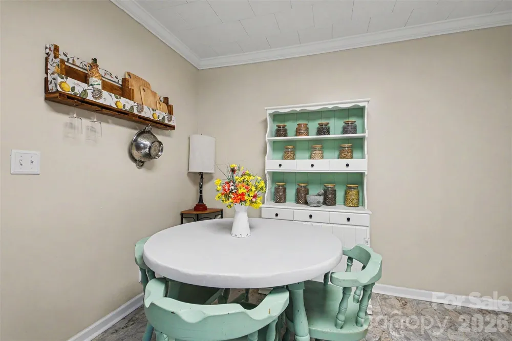 111 Cove Avenue Mount Holly, NC 28120
