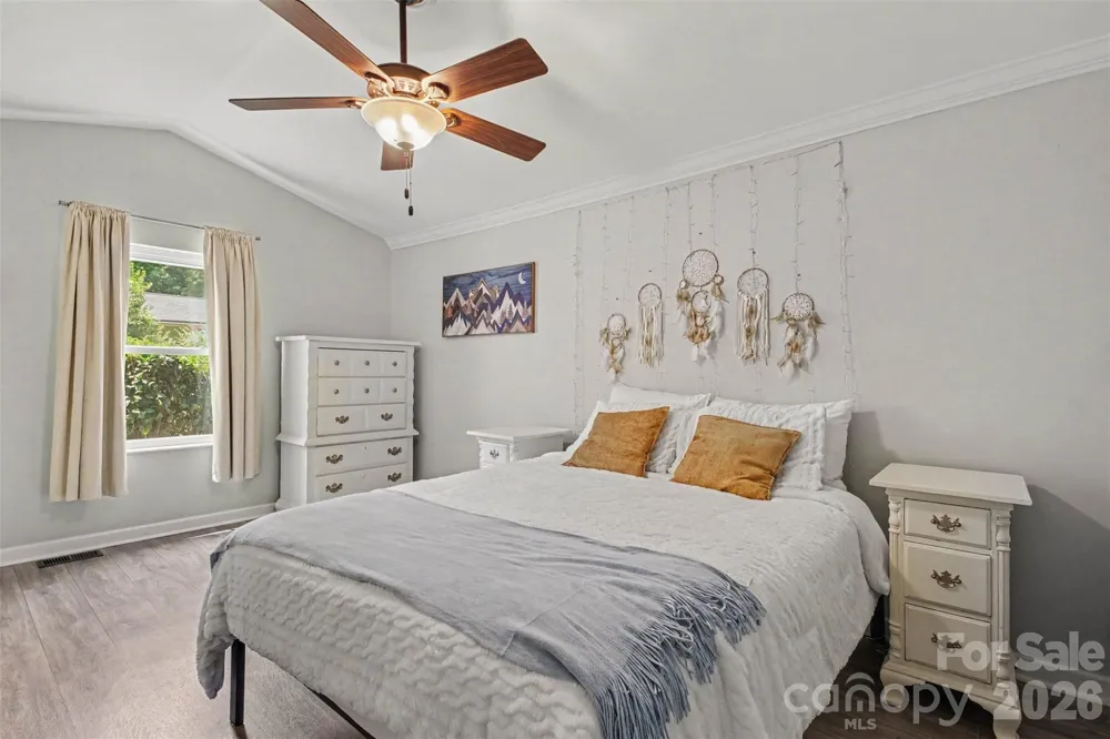 111 Cove Avenue Mount Holly, NC 28120