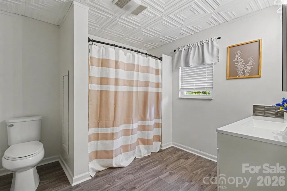 111 Cove Avenue Mount Holly, NC 28120