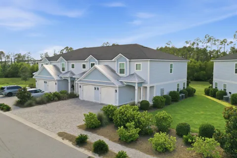 135 Golden Bell Court #135D