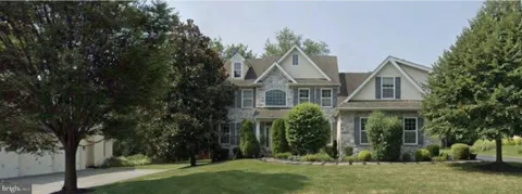 10 SPRINGHOUSE LANE
