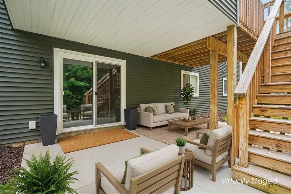 4617 Cottage Creek Lane Holland, MI 49423
