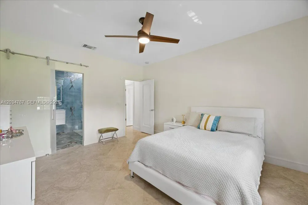 16580 SW 173rd Ave Miami, FL 33187
