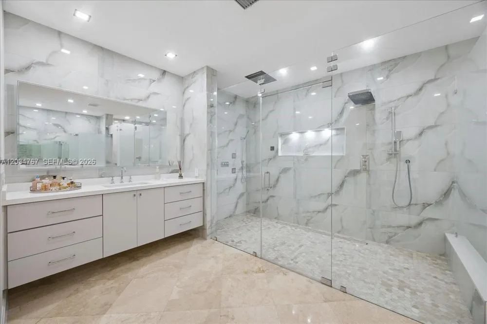 16580 SW 173rd Ave Miami, FL 33187