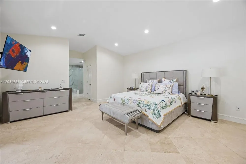 16580 SW 173rd Ave Miami, FL 33187