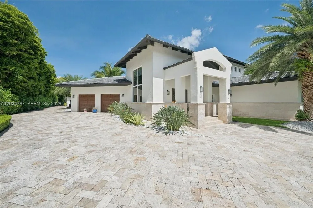 16580 SW 173rd Ave Miami, FL 33187