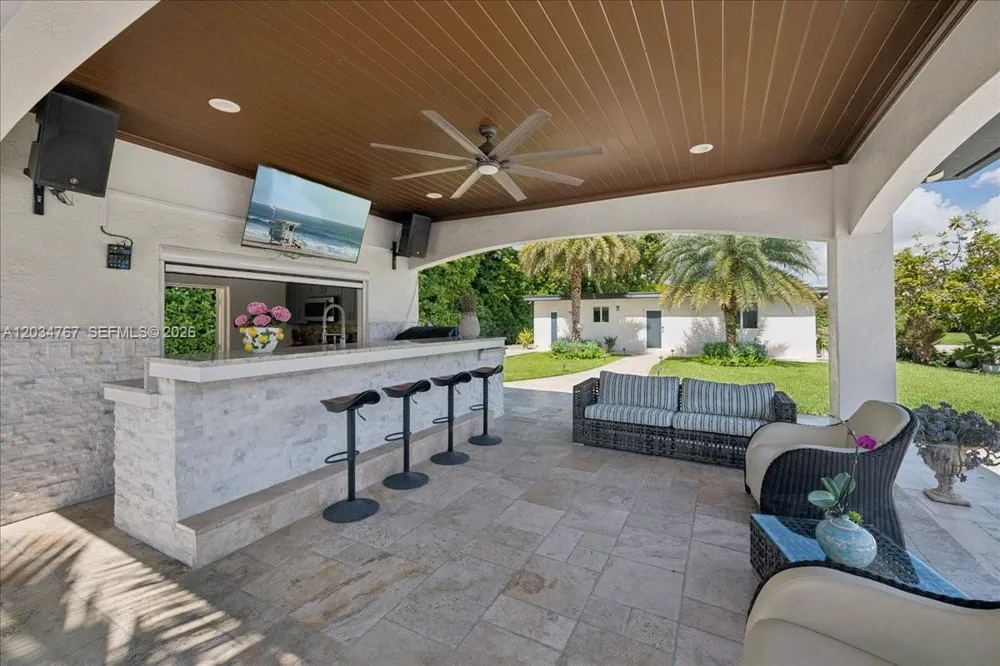 16580 SW 173rd Ave Miami, FL 33187